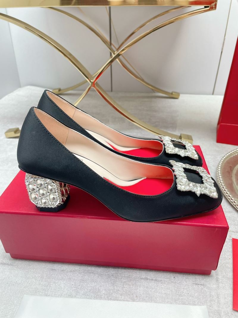 Roger Vivier flat shoes